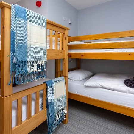 House 2 Double Holiday home *
